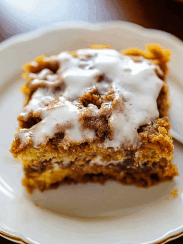 Pumpkin Cinnamon Roll Cake