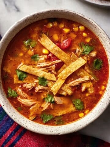 Slow Cooker Chicken Tortilla Soup Recipe