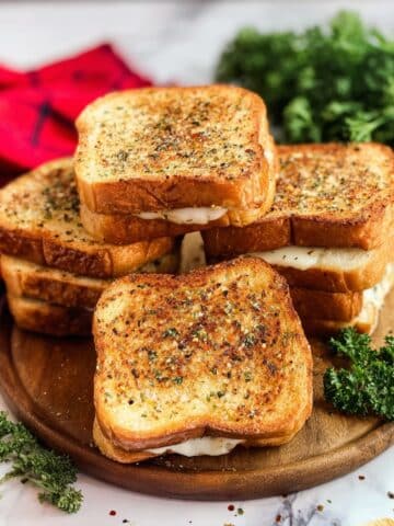 Grilled Cheese Pizza Recipe