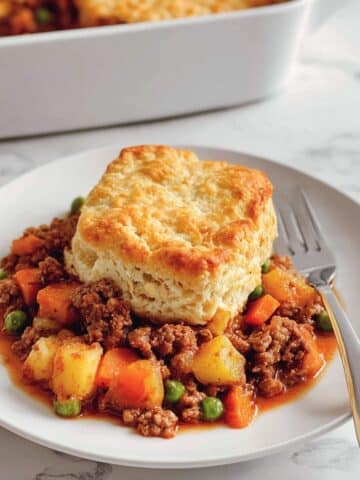 Ground Beef Pot Pie with Fluffy Biscuit Topping Recipe