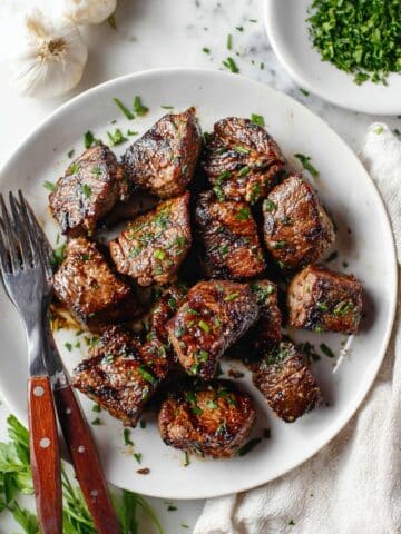 Garlic Butter Steak Bites Recipe