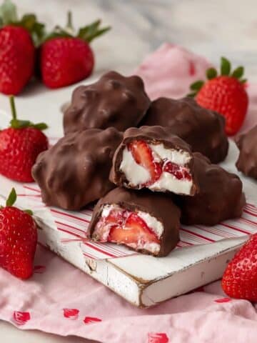 Strawberry Yogurt Bites Recipe