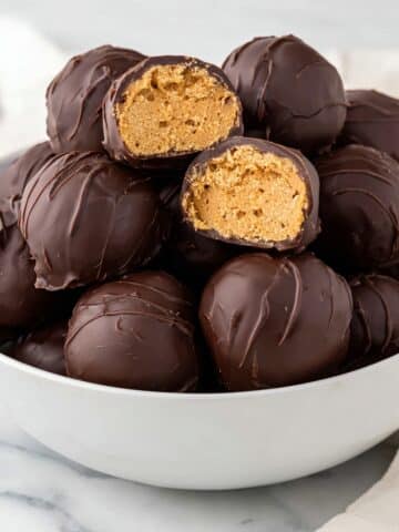 Peanut Butter Balls with Rice Krispies Recipe