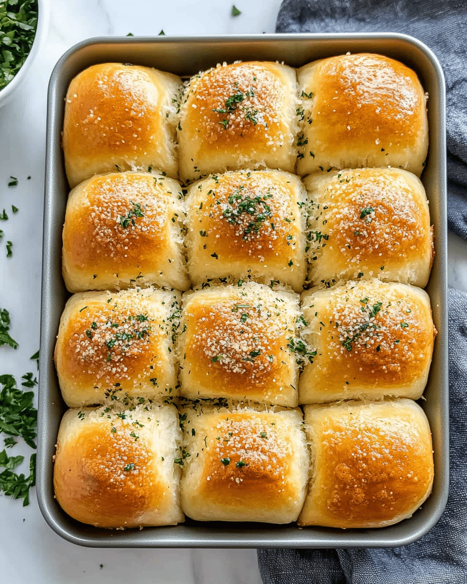 Vegan Garlic Parmesan Dinner Rolls