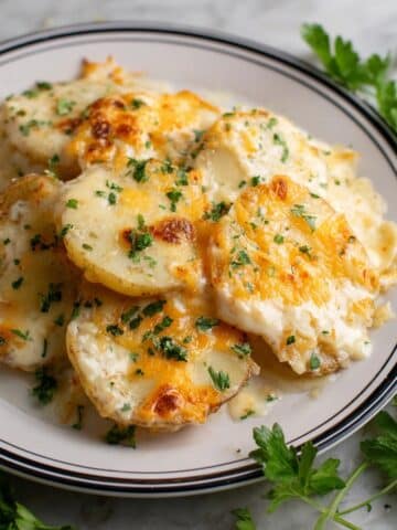 Cheesy Scalloped Potatoes Recipe