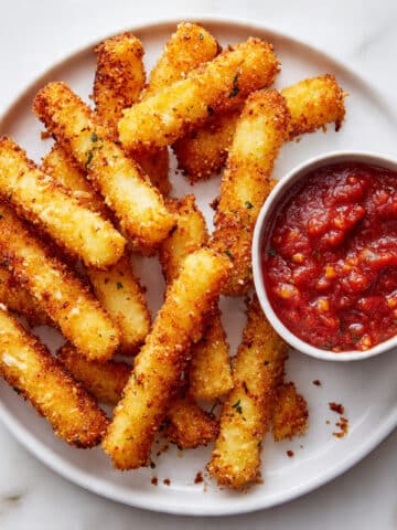 Homemade Mozzarella Sticks Recipe