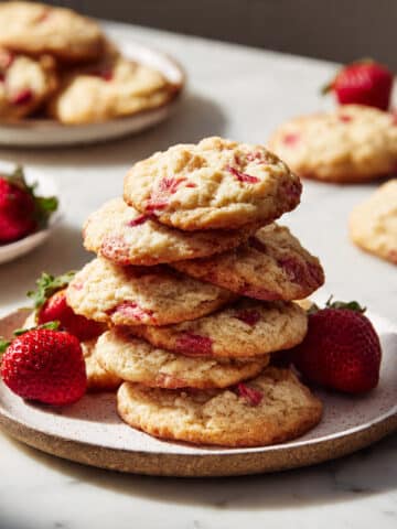 Easy Strawberry Shortcake Cookies Recipe