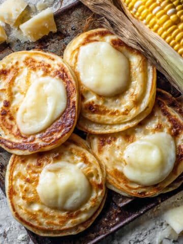 Cachapas: Venezuelan Corn Pancakes with Cheese Recipe
