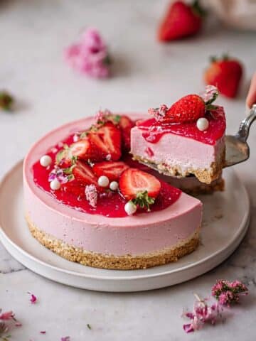 Vegan Strawberry Cheesecake Recipe