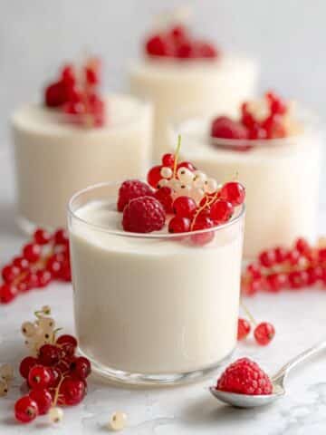Bavarian Cream with Fresh Berries Recipe