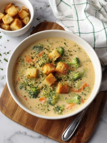 Smoked Gouda Broccoli Soup Recipe