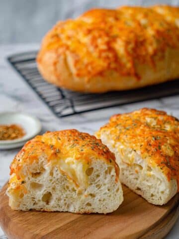 Italian Herb and Cheese Bread Recipe