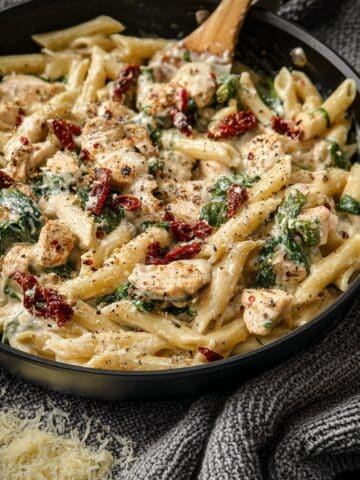 High Protein Pasta with Cajun Chicken and Sun-Dried Tomatoes Recipe