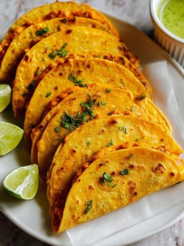 Crispy Buffalo White Bean Tacos Recipe