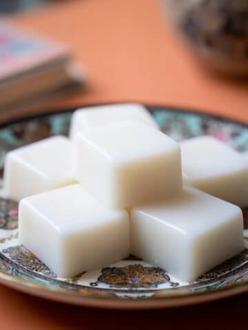 Haupia (Hawaiian Coconut Pudding) Recipe