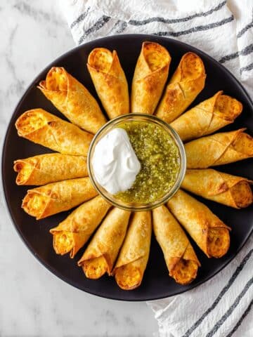 Baked Cream Cheese and Cheddar Antojitos with Basil Pesto Sour Cream Recipe
