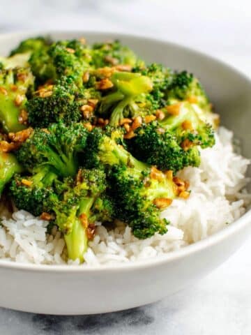 Broccoli with Garlic Sauce Recipe