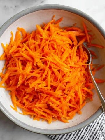 Raw Carrot Salad with Coconut Oil and Vinegar Recipe