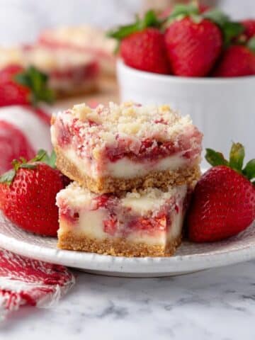 Strawberry Pie Bars Recipe