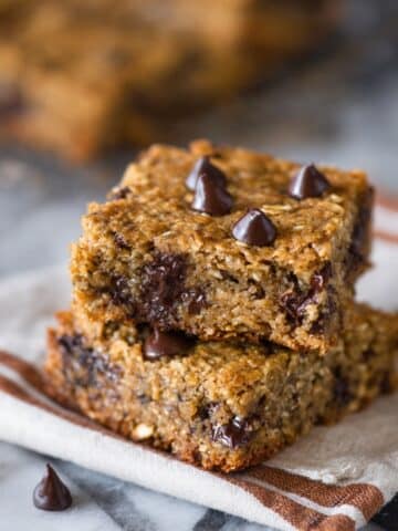 Whole Wheat Oatmeal Chocolate Chip Snack Bars Recipe