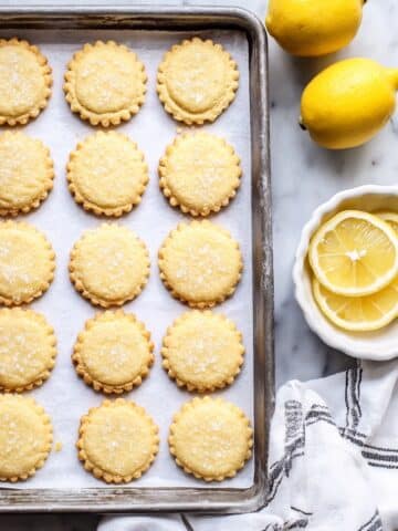 Crisp Lemon Shortbread Cookies Recipe