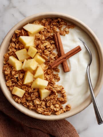 Healthy Apple Pie Granola Recipe
