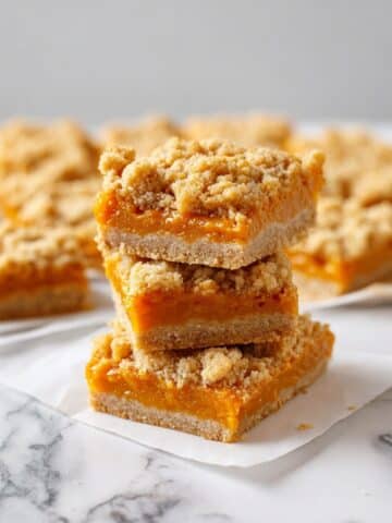 Mango Crumb Bars Recipe