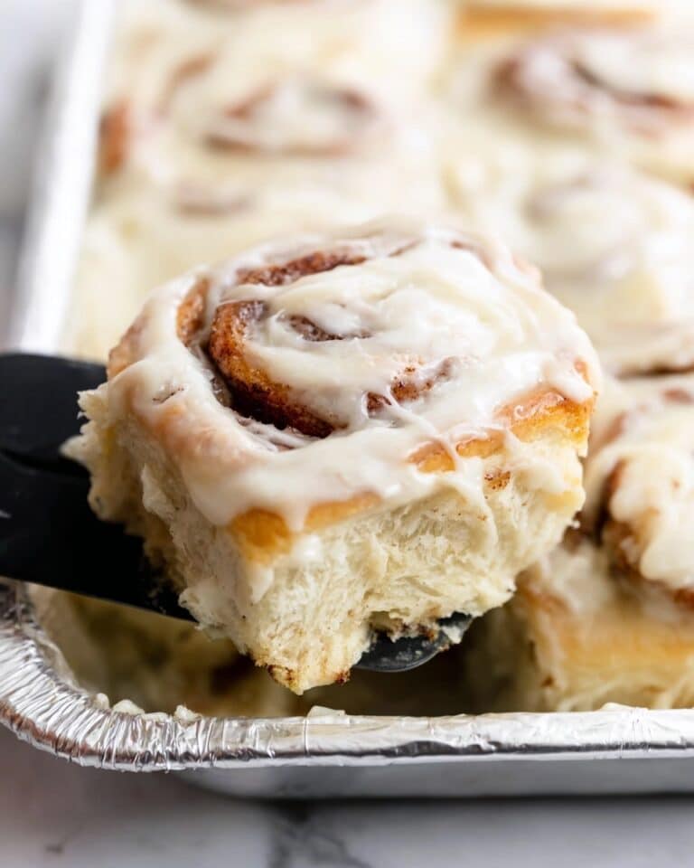 Fluffy Homemade Cinnamon Rolls Recipe