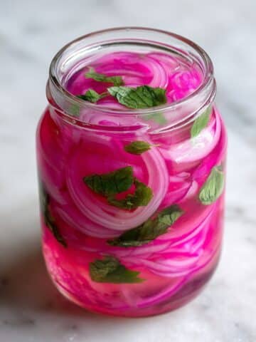 Spicy Pickled Red Onions Recipe