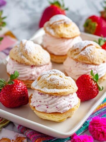 Easy Strawberry Cream Puffs Recipe