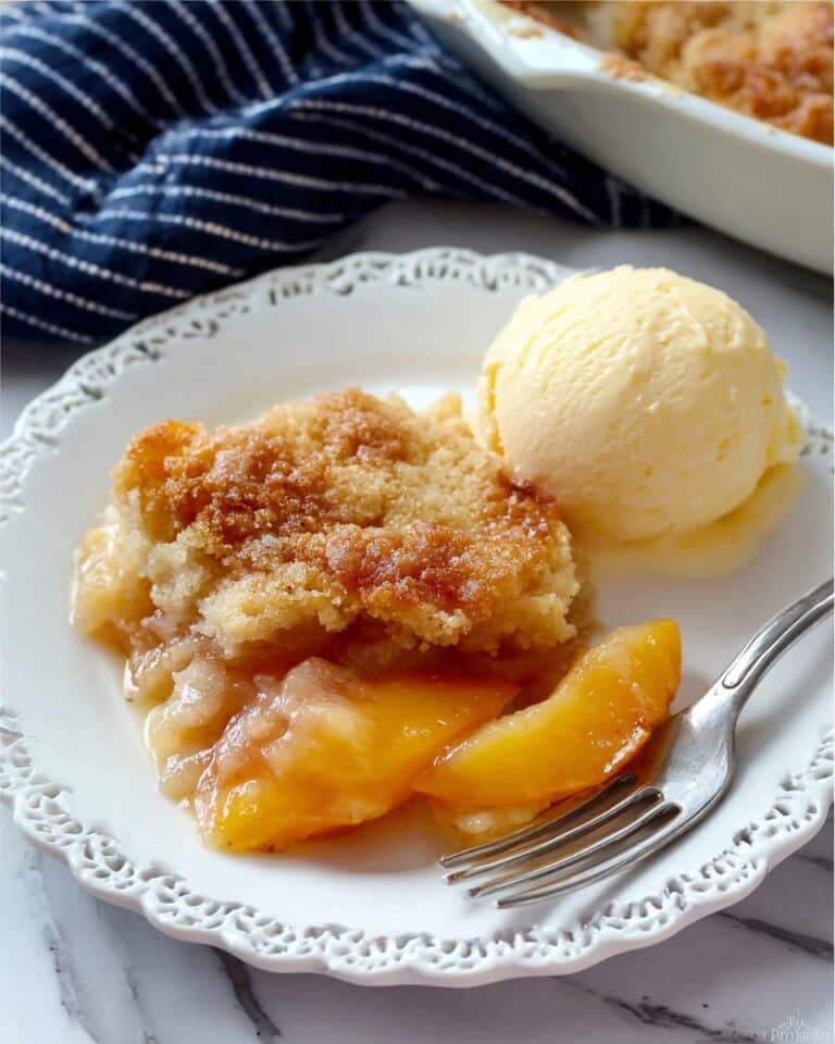 Easy Southern Peach Cobbler Recipe