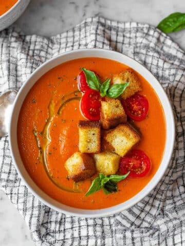 Instant Pot Tomato Soup Recipe