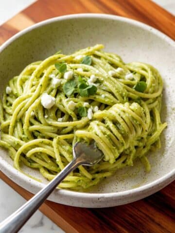 Creamy Mexican Green Spaghetti Recipe