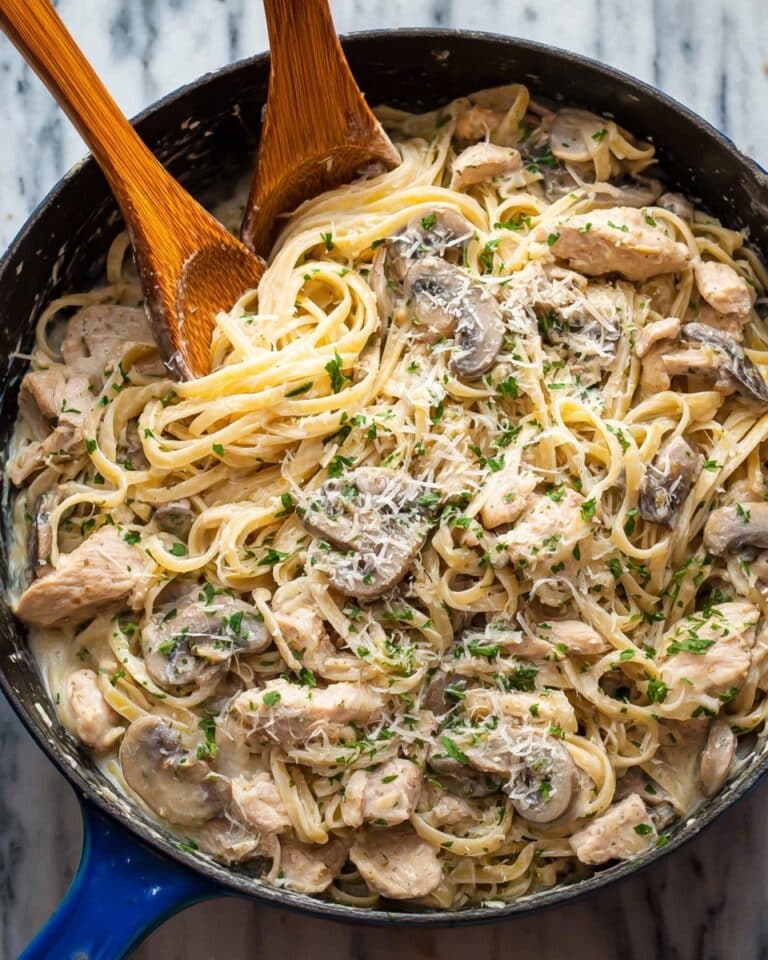 Creamy Chicken Fettuccine Alfredo with Mushrooms Recipe