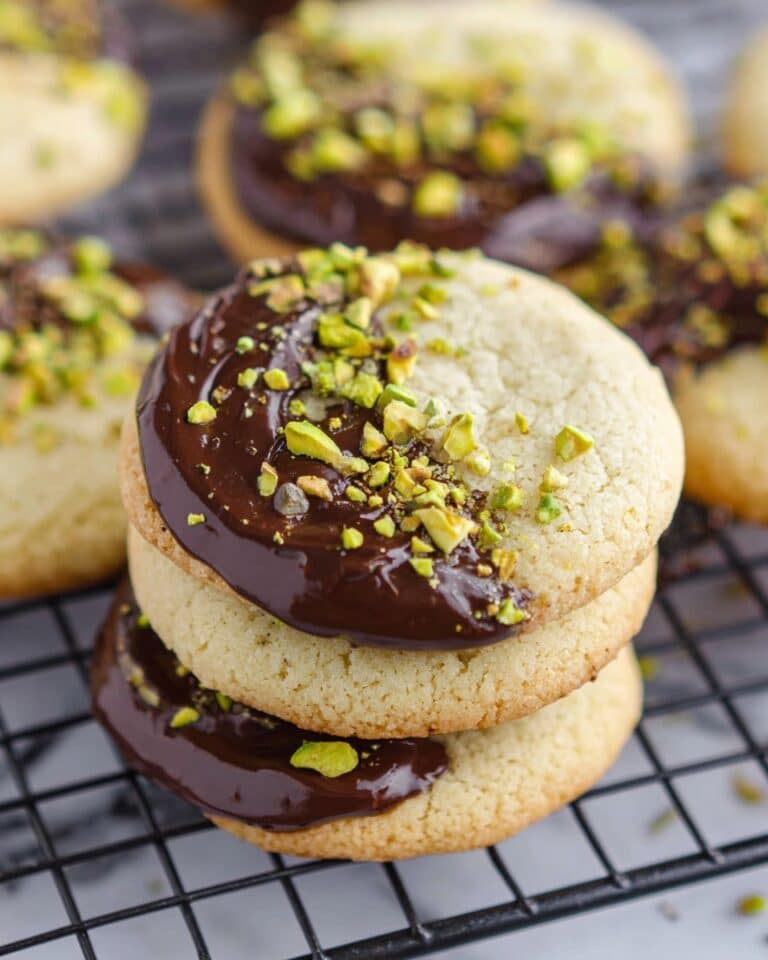 Chocolate-Dipped Pistachio Nut Cookies Recipe