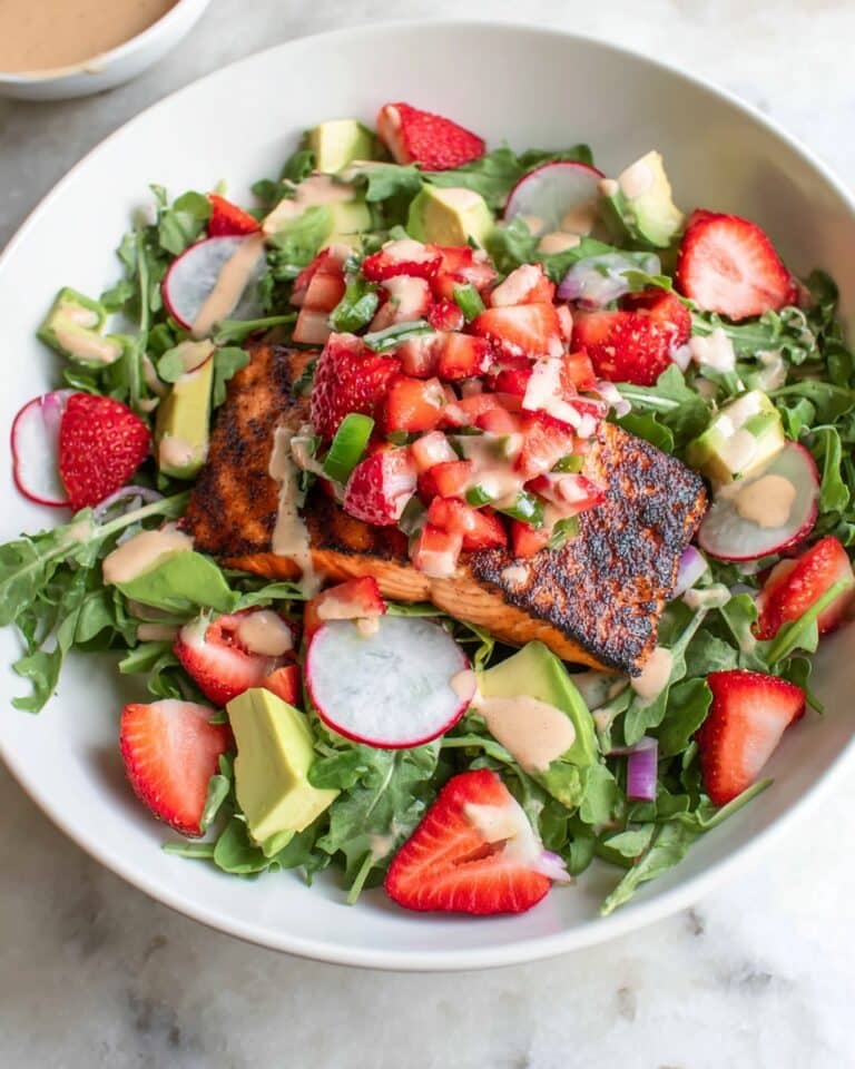 Grilled Salmon Salad with Strawberry Salsa and Lemon Vinaigrette Recipe
