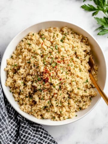 5-Ingredient Garlic Butter Quinoa Recipe