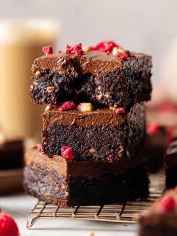 No Bake Date Brownies Recipe