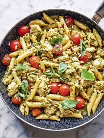Easy Chicken Pesto Pasta Recipe