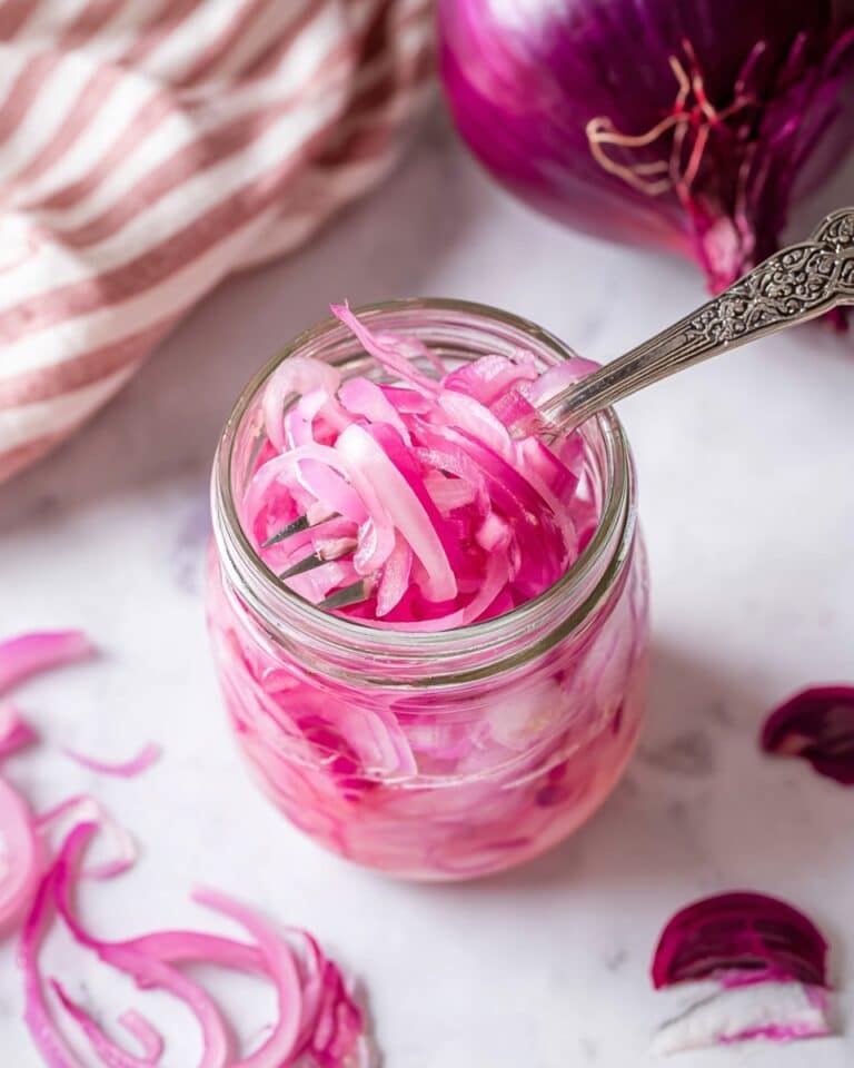 Easy Pickled Red Onions Recipe