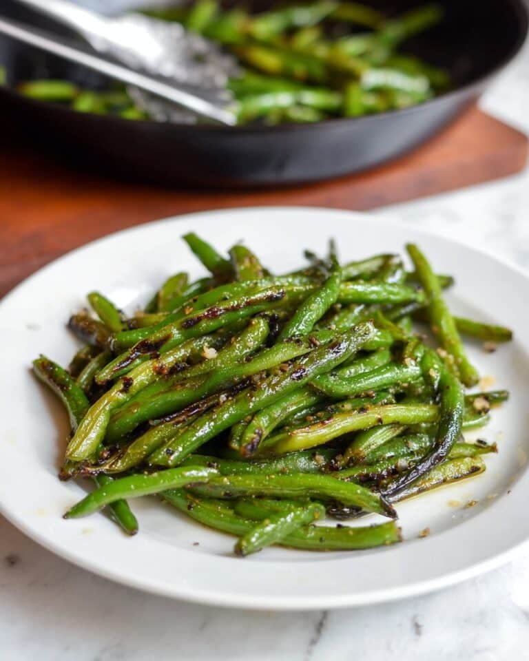 Amazing Garlic Green Beans - Skillet or Grill Recipe