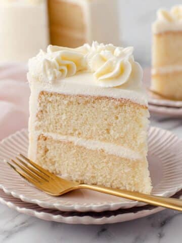 Vanilla Cake with Vanilla Buttercream Frosting Recipe
