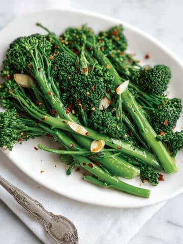 Garlicky Butter Glazed Broccolini Recipe