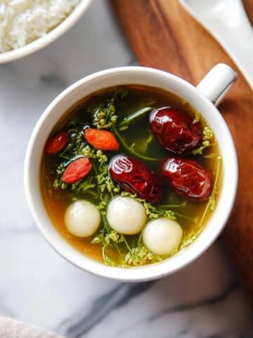 Watercress Soup with Goji Berries and Red Dates Recipe
