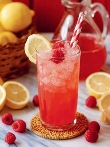Easy Sparkling Raspberry Lemonade Recipe