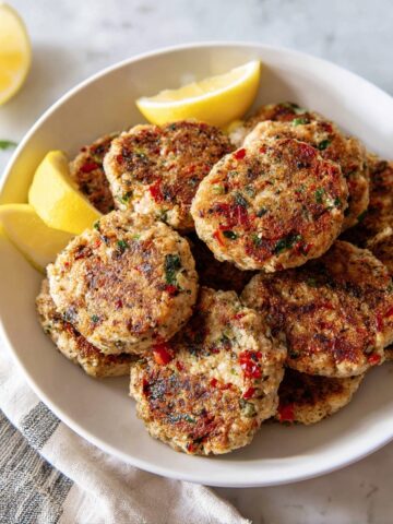 Salmon Patties with Lemon Dill Yogurt Sauce Recipe