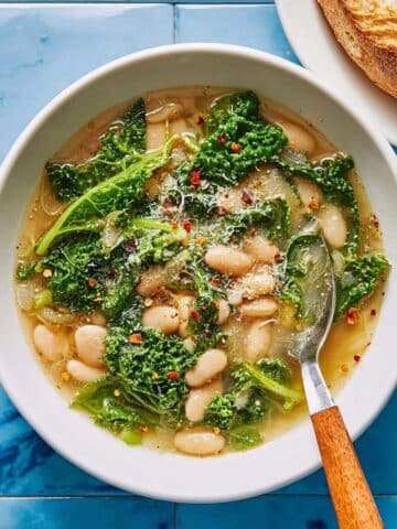 Tuscan-Style Beans and Greens Recipe