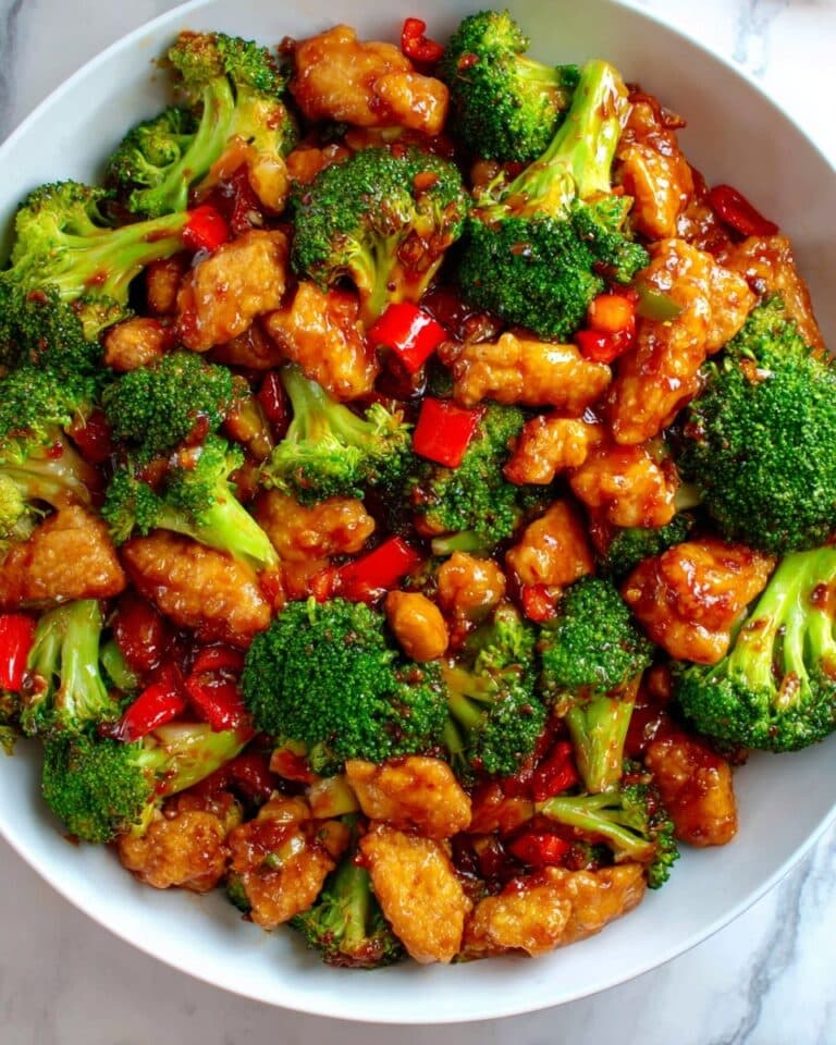 Cashew Chicken with Ginger, Chili Paste, and Vegetables Recipe