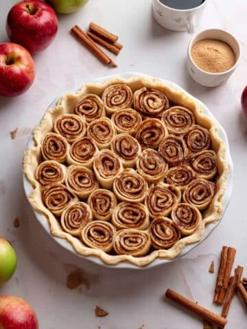 Cinnamon Roll Apple Pie Recipe