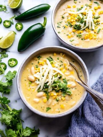 Creamy and Chunky Vegetarian Corn Chowder Recipe